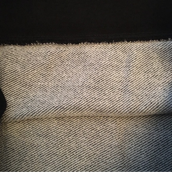 NWT LEVIS FRENCH TERRY CREW NECK SWEATSHIRT MENS SMALL (RAGLAN CUT, CUT & SEW) - Picture 8 of 9